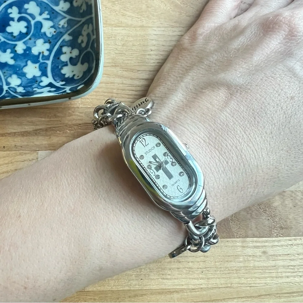 Studio time ladies Christian hope and faith charm bracelet watch NEW BATTERY